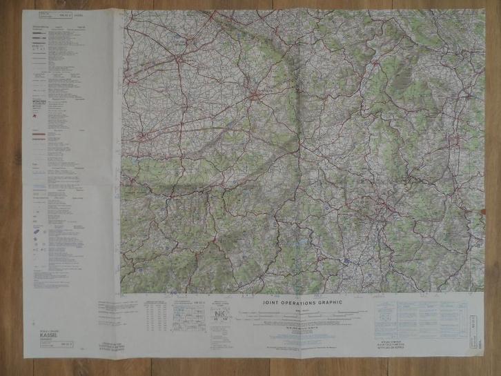 Kaart NM 32-2 Kassel - Germany, Boeken, Atlassen en Landkaarten, Zo goed als nieuw, Landkaart, 1800 tot 2000, Ophalen of Verzenden