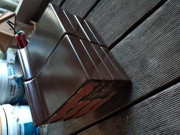 Nieuwe raamdorpelsteen donkerbruin 8 stuks beschikbaar voor biedingen