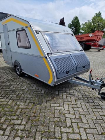 No-nonse Minikip Kompakt MK37 1996 2 tafel model beschikbaar voor biedingen