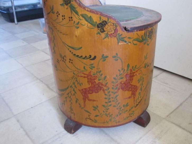 Kleine poepstoel, Antiek en Kunst, Antiek | Speelgoed, Ophalen