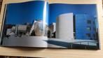 GUGGENHEIM BILBAO Fraaie spaanstalige uitgave over het, Boeken, Ophalen of Verzenden, Gelezen, Architecten