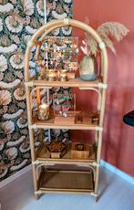 Vintage Rotan Boogkast Stellingkast, Ophalen, Met plank(en), Overige materialen, 100 tot 150 cm