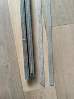 PVC plakplint (48,4 m), Doe-het-zelf en Verbouw, Plinten en Afwerking, Ophalen, Kunststof, Nieuw, 200 tot 250 cm