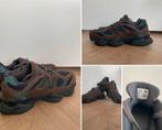 New Balance 9060 Beef&Broccoli Sneakers, Ophalen of Verzenden, Zo goed als nieuw, Bruin, Sneakers of Gympen