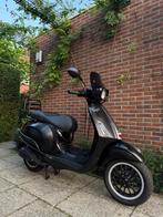Vespa Sprint, Fietsen en Brommers, Scooters | Vespa, Ophalen, Zo goed als nieuw, Benzine, Overige modellen