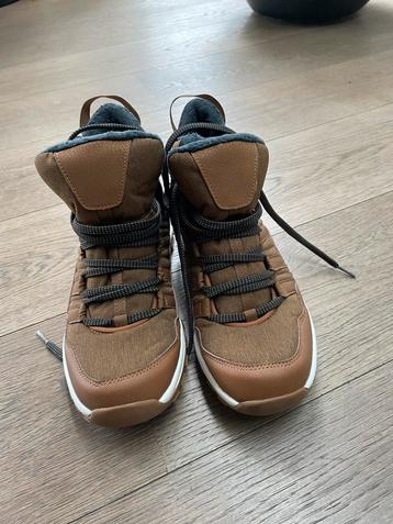 Quechua sneeuw / berg schoenen maat 40 beschikbaar voor biedingen