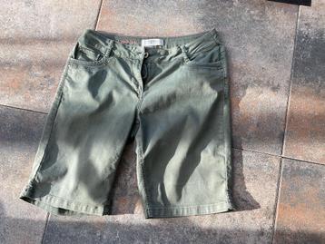 Mooie zgan korte broek, Cecil, maat 31, groen beschikbaar voor biedingen