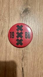 Button Amsterdam 1986, uit de jaren 80, Verzamelen, Speldjes, Pins en Buttons, Ophalen of Verzenden, Gebruikt, Overige onderwerpen
