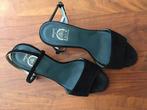 ZGAN PAUW Panara Zwarte suede Sandalen met hak Maat 38, Kleding | Dames, Ophalen of Verzenden, Gedragen, Zwart, Sandalen of Muiltjes