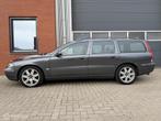 Volvo V70 2.3 T-5 Automaat Comfort - blijvend youngtimer, Auto's, Zwart, 1574 kg, Leder en Stof, V70