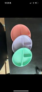 Borden met vakjes en zuignappen 3 kleuren, Huis en Inrichting, Keuken | Tupperware, Ophalen of Verzenden, Zo goed als nieuw, Overige typen