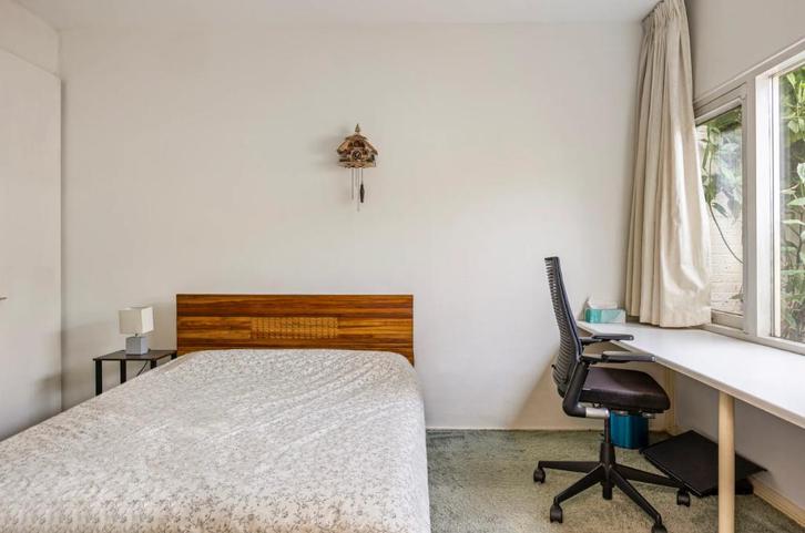 Modern Wooden Double Bed with Storage – Good Condition, Huis en Inrichting, Slaapkamer | Bedden, Zo goed als nieuw, Tweepersoons