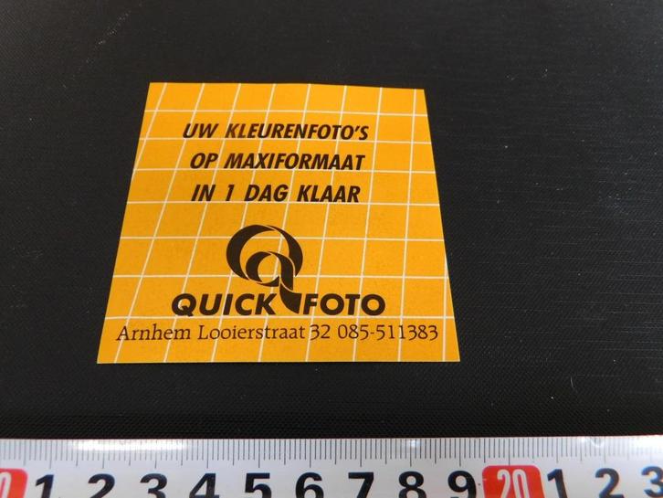 sticker arnhem quick foto looierstraat 32, Verzamelen, Stickers, Zo goed als nieuw, Bedrijf of Vereniging, Ophalen