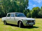 Wat een enorm lekkere witte Alfa Romeo Giulia 1300 Super !, Achterwielaandrijving, Zwart, 4 cilinders, 990 kg