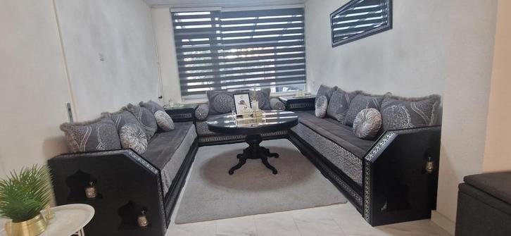 Luxe Marokkaanse stof met Kussens, Huis en Inrichting, Banken | Complete zithoeken, Zo goed als nieuw, Hout, Ophalen