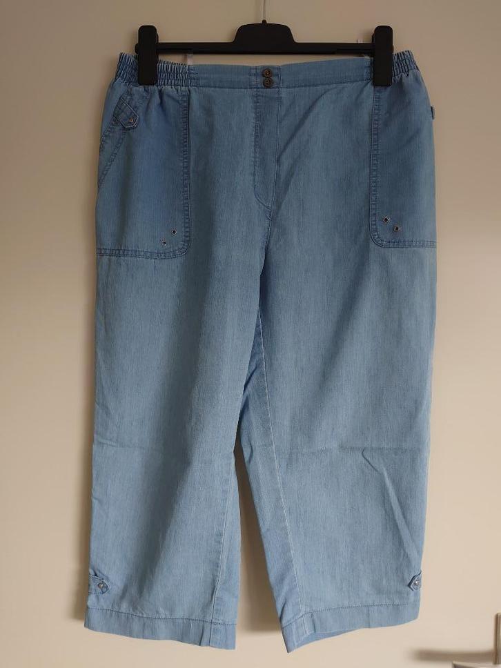 3/4 broek Alica maat 48, Kleding | Dames, Broeken en Pantalons, Zo goed als nieuw, Maat 46/48 (XL) of groter, Blauw, Driekwart