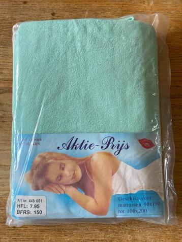 Vintage groen badstof stretch hoeslaken eenpersoons - nieuw beschikbaar voor biedingen