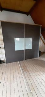 Kast met schuifdeuren, Ophalen, Met hangruimte, Zo goed als nieuw, 200 cm of meer