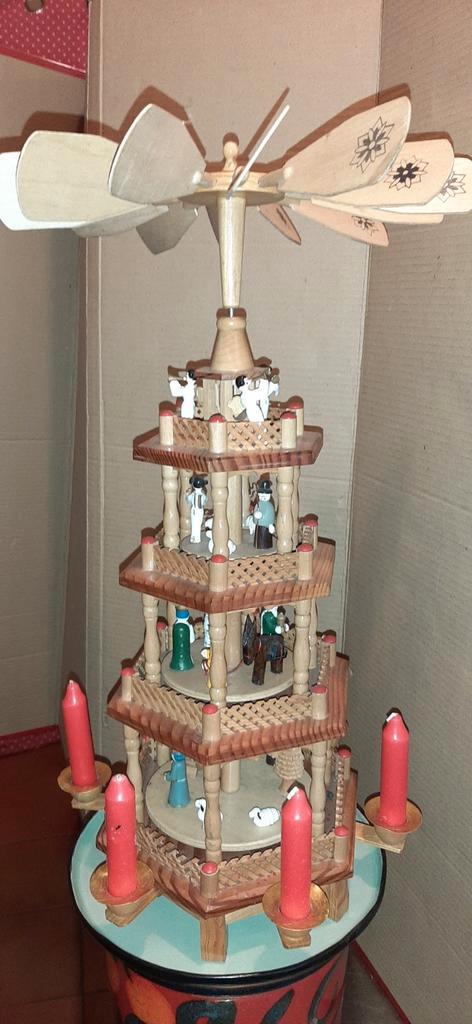 PYRAMIDE KERST DECORATIE HOUT DDR VINTAGE, Diversen, Kerst, Gebruikt, Ophalen of Verzenden