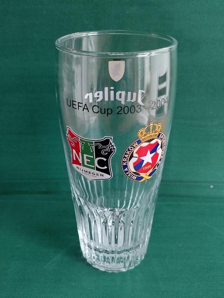 groot bierglas Jupiler, NEC- TS WISLA KRAKOW, UEFA 2003-2004, Verzamelen, Biermerken, Zo goed als nieuw, Glas of Glazen, Jupiler