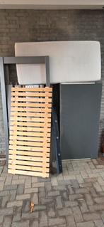 Gratis brandhout en kinderbed, compleet!, Tuin en Terras, Haardhout, Minder dan 3 m³, Ophalen, Overige houtsoorten, Takken