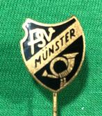 Voetbal Speldje PSV Munster emaille, Verzamelen, Speldjes, Pins en Buttons, Ophalen of Verzenden, Zo goed als nieuw, Sport