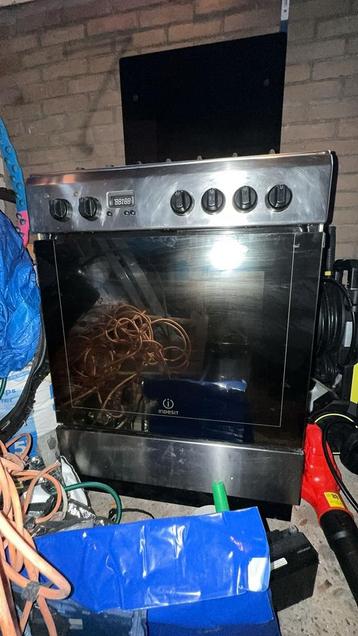 Gasfornuis oven Indesit