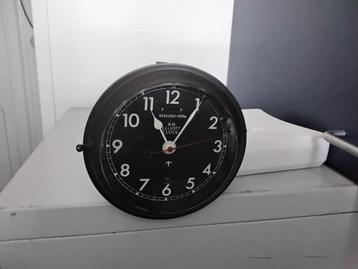 Royal navy clock  beschikbaar voor biedingen