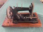 Antieke naaimachine Winselman incl. kap, Ophalen