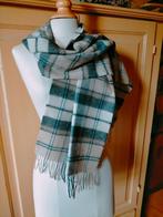 Herfst winter shawl beige ruit. Stijlvol chique, Kleding | Dames, Mutsen, Sjaals en Handschoenen, Ophalen of Verzenden, Zo goed als nieuw