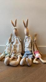 Maileg - familie konijn groot - 4 poppen en baby, Ophalen of Verzenden, Zo goed als nieuw, Pop