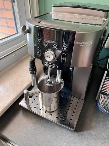 Delonghi magnificaS smart beschikbaar voor biedingen