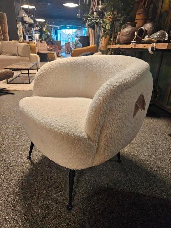 Fauteuil BABE wit opruiming, Huis en Inrichting, Fauteuils, Nieuw, 50 tot 75 cm, Ophalen of Verzenden