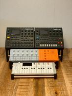 Synthesizer Stands op Maat Gemaakt - Sculpted Stands, Muziek en Instrumenten, Standaards, Nieuw, Keyboard of Synthesizer, Instrumentstandaard