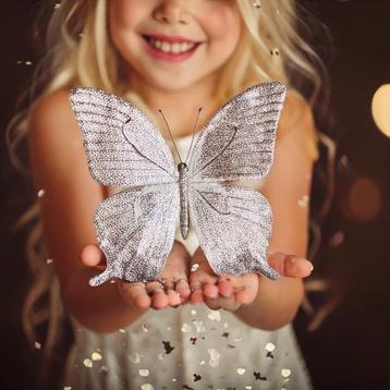 Glittertattoos laten zetten op jouw feest! - ButterflyKisses beschikbaar voor biedingen