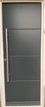 Hardhouten voordeur (Meranti) – bijna nieuw 2 jaar oud, Ophalen, 80 tot 100 cm, 200 tot 215 cm, Hout