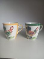 Mokken kip ,2 stuks ,kippenmokken, Huis en Inrichting, Keuken | Servies, Ophalen, Zo goed als nieuw, Overige stijlen, Kop(pen) en/of Schotel(s)