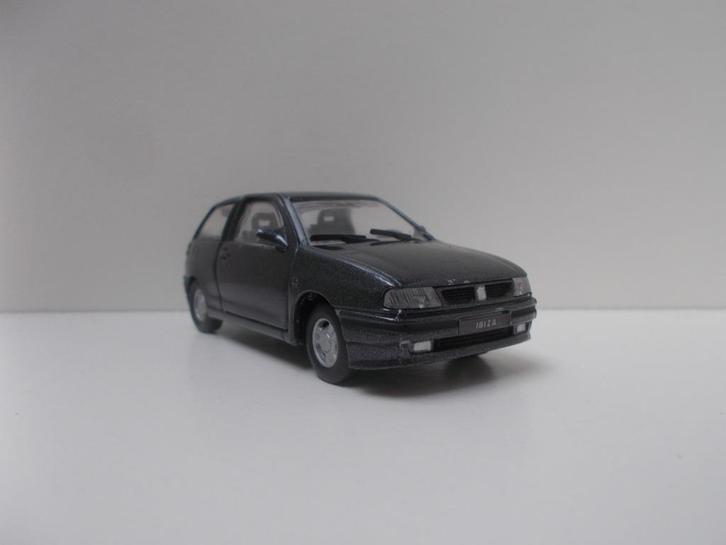 5711 Seat Ibiza AHC Models Limited Edition 1:43, Hobby en Vrije tijd, Modelauto's | 1:43, Gebruikt, Auto, Overige merken, Ophalen of Verzenden