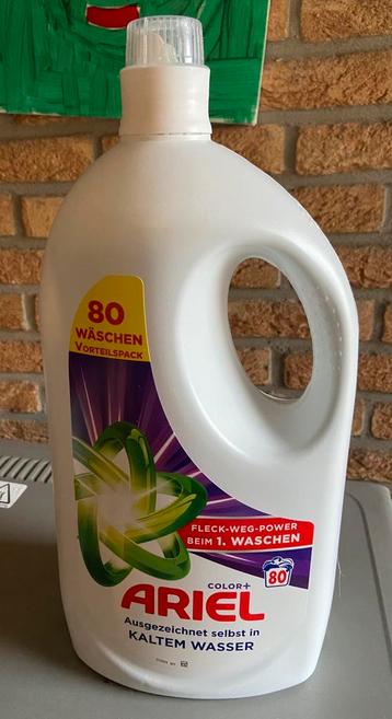 Ariel wasmiddel 80 wasjes beschikbaar voor biedingen