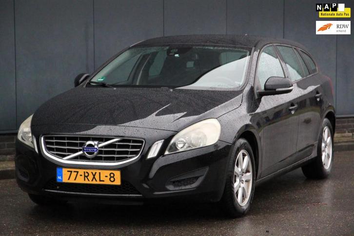 Volvo V60 1.6 T3 Kinetic Navigatie/Parkeersensor/Trekhaak, Auto's, Volvo, Bedrijf, Te koop, V60, ABS, Airbags, Airconditioning