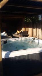 Mooie jacuzzi, Ophalen, Zo goed als nieuw