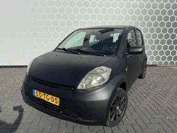 Daihatsu Sirion 2 1.0-12V Trend airco lichtmetaal APK 6-2026 beschikbaar voor biedingen