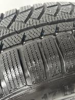 DEMOSET Audi Q3 velgen + winterbanden, Ophalen, Velg(en), 17 inch, Winterbanden