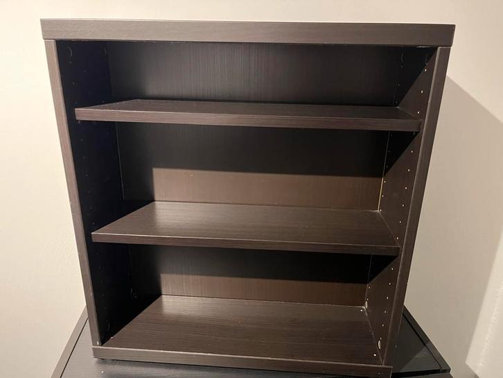 Billy open kast klein kleur bruinzwart, Huis en Inrichting, Kasten | Boekenkasten, Gebruikt, 50 tot 100 cm, Minder dan 100 cm