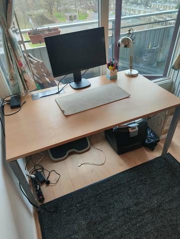 Verstelbaar bureau (140x80)