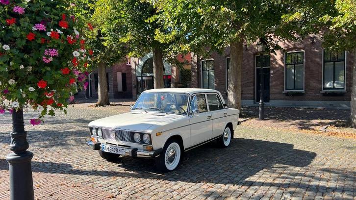 LADA 2106 1.3, Auto's, Lada, Particulier, Benzine, Sedan, Handgeschakeld, Wit, Achterwielaandrijving, Ophalen