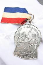 Oude medaille St Nicolaasmars 1-12-1962 Vlissingen, Ophalen of Verzenden, Overige materialen, Nederland