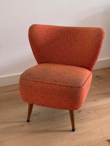 Vintage originele cocktailstoel uit 1961 beschikbaar voor biedingen