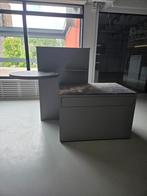 Presentatie meubels winkelinrichting ZGAN ! €500, - per stuk, Ophalen