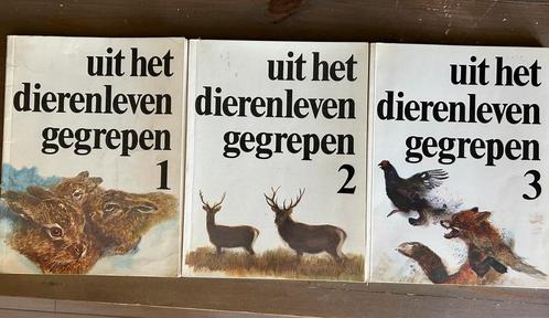 Serie: Uit het dierenleven gegrepen, Boeken, Natuur, Gelezen, Natuur algemeen, Ophalen of Verzenden